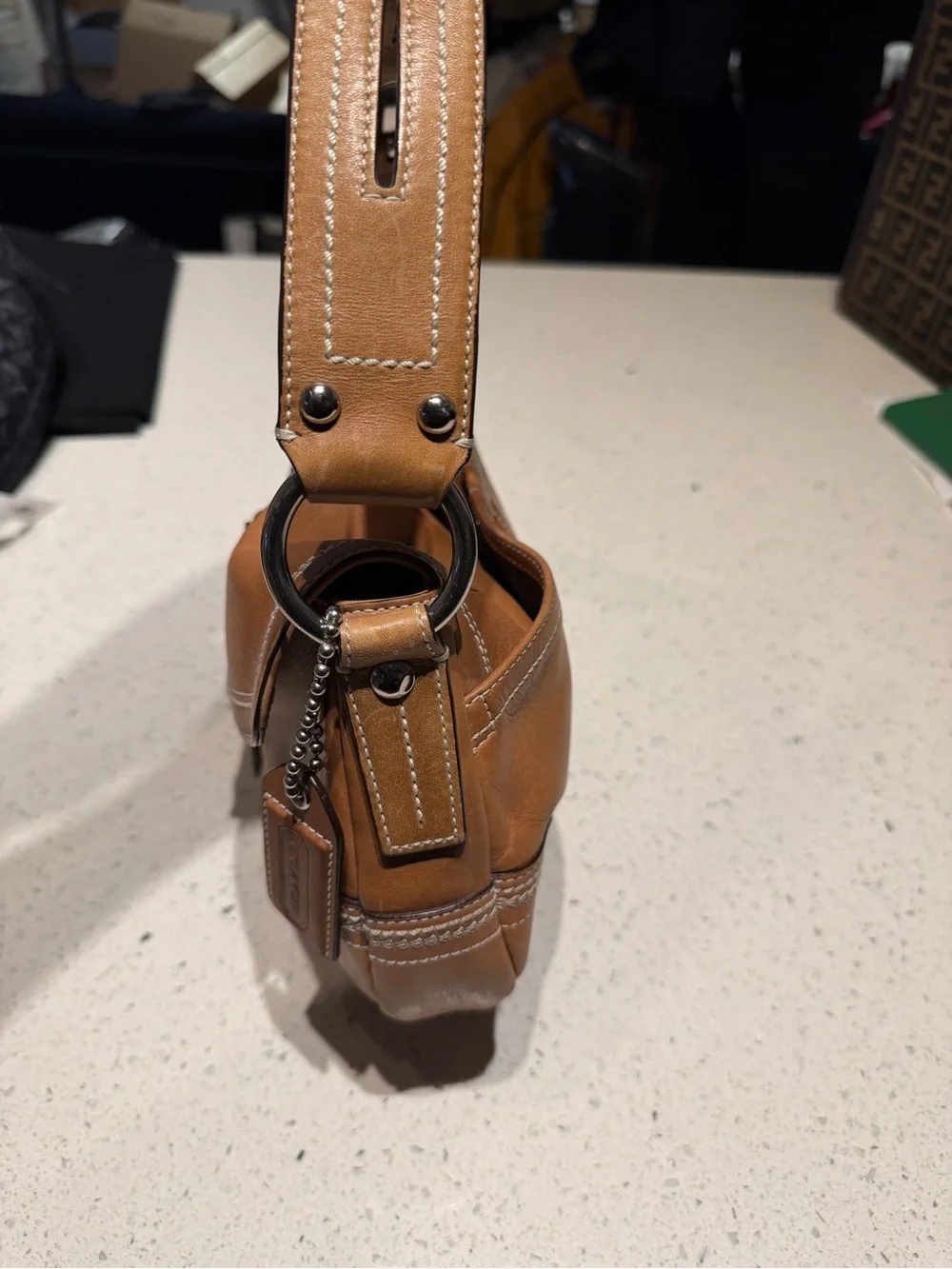 Coach vintage soho Tan medium Shoulder Bag with Buckle Accent